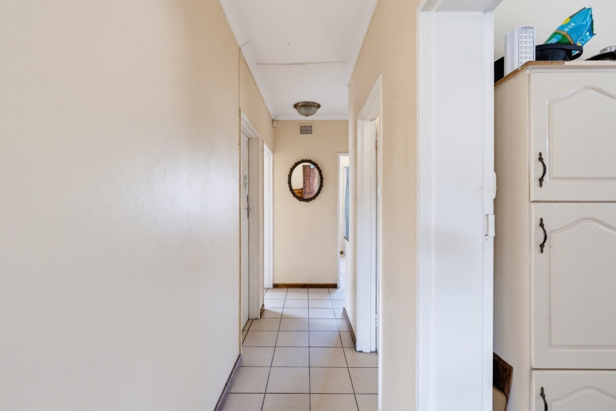 3 Bedroom Property for Sale in Gatesville Western Cape